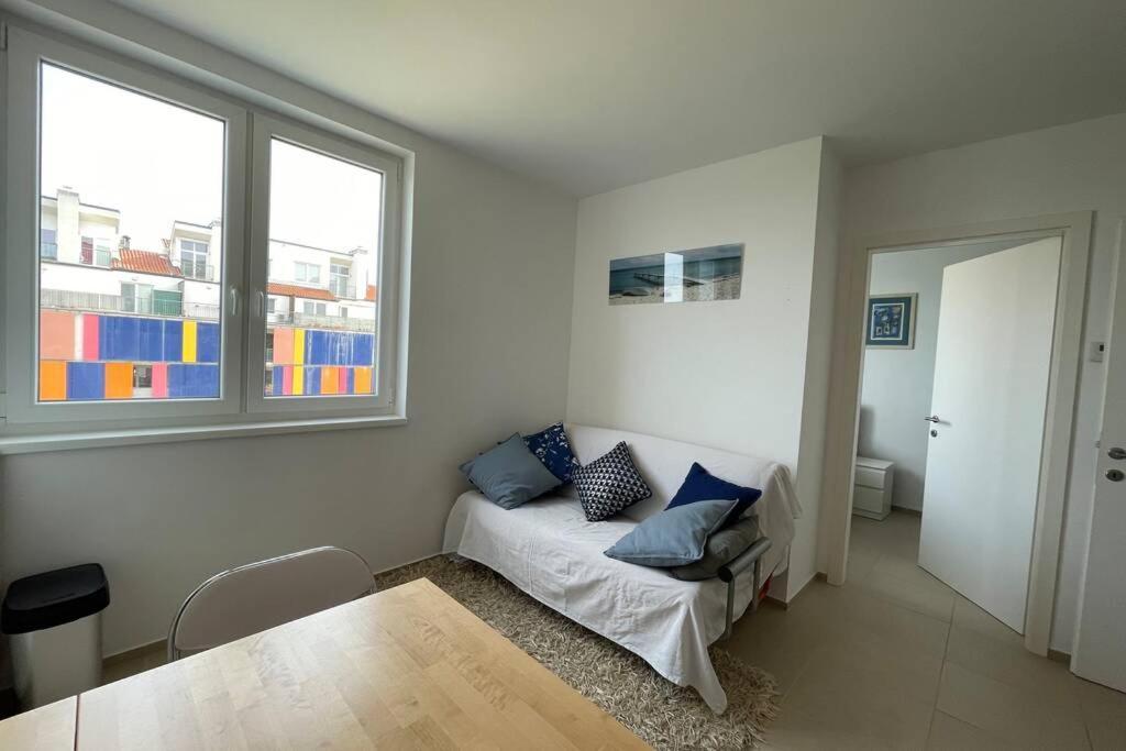 Apartment Gema - One Bedroom Apartment Izola Eksteriør bilde